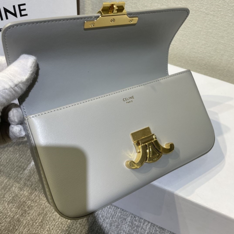 Ce1i*e triomphe bags
